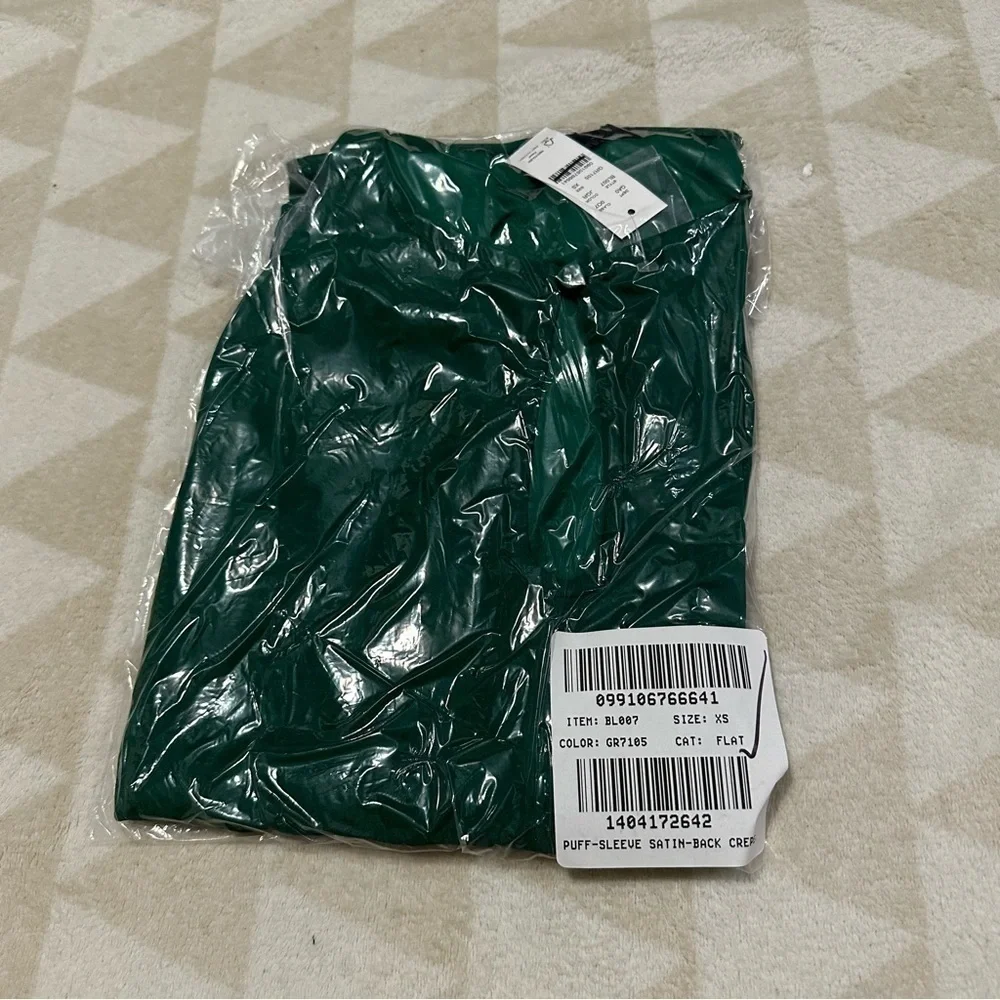 J crew puff sleeve satin back crepe top green